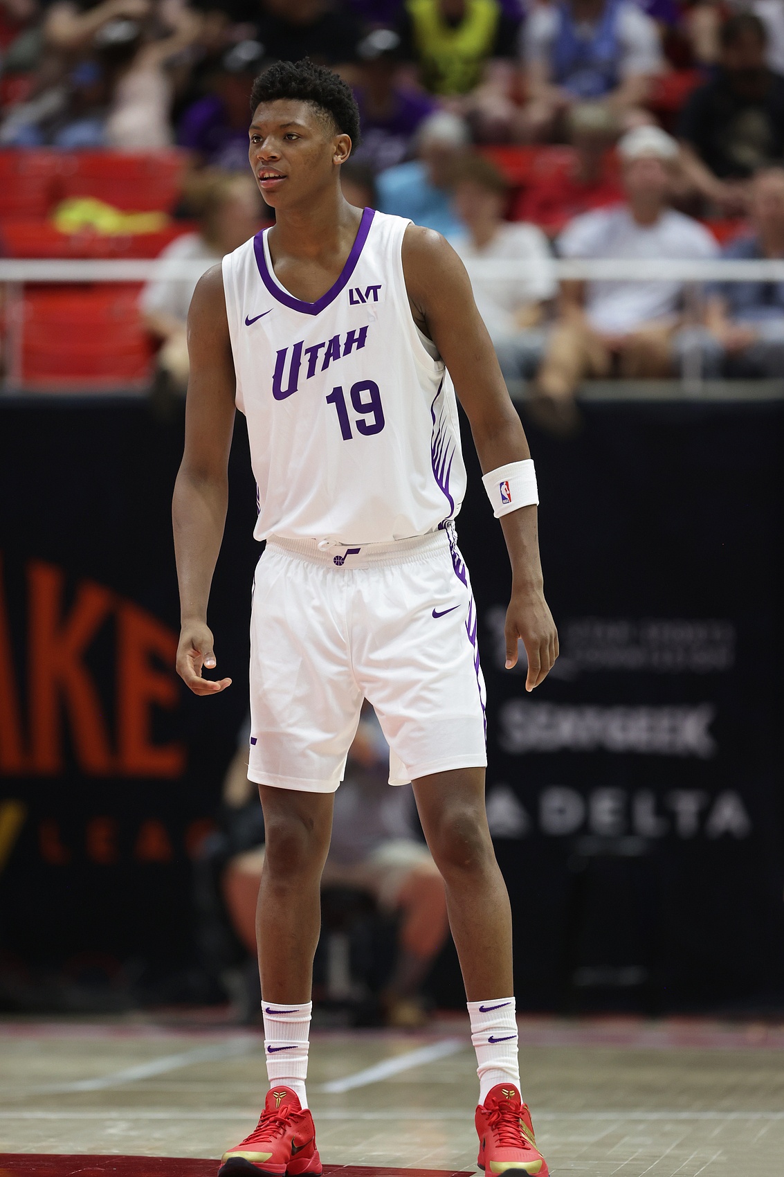 华体会体育官网-浓眉&amp;锡安前车之鉴！最佳新秀前瞻：弗拉格领跑 多名新人不容小视