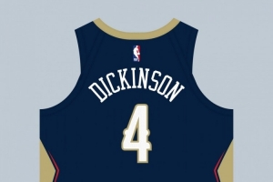 华体会体育官网-球衣记者:鹈鹕的双向合同中锋亨特-迪金森将身穿4号球衣