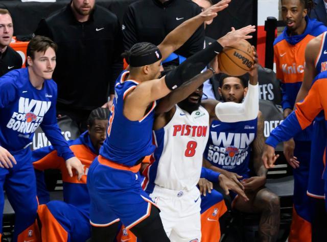 1745809189299017866.jpg hth-明目张胆?尼克斯连续两年季后赛被裁判“保送”胜利