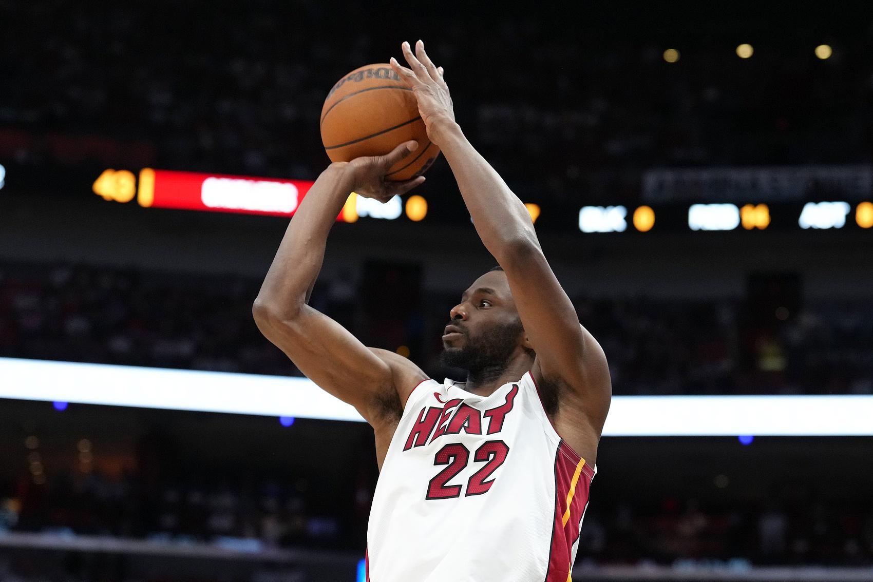 美媒设想三方交易：湖人得维金斯辅佐詹东 八村塁&amp;amp;克内克特赴热火