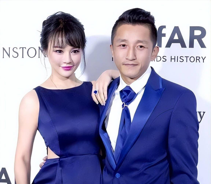 华体会主页-邹市明：毁在娶了一个北大毕业，却不知自己几斤几两的老婆手上！|冉莹颖|北京大学|拳击|拳馆|夫妻_新浪体育_新浪新闻