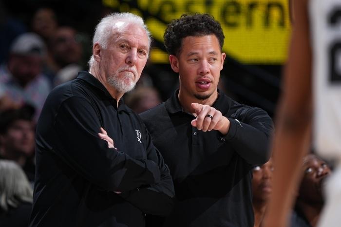 华体会体育官网-NBA总决赛前数据深度分析!尼克斯马刺究竟谁能最终问鼎?